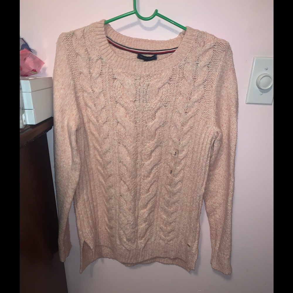 NWT Tommy Hilfiger Sweater